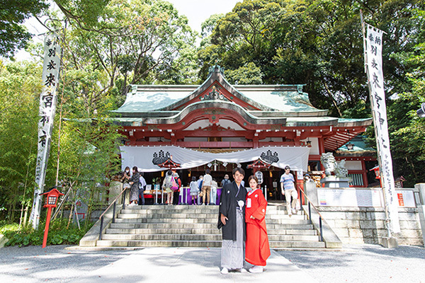 静岡市・富士市・沼津市の結婚式プロデュースと無料式場紹介の「はなといろ」の和婚の写真・熱海の来宮神社